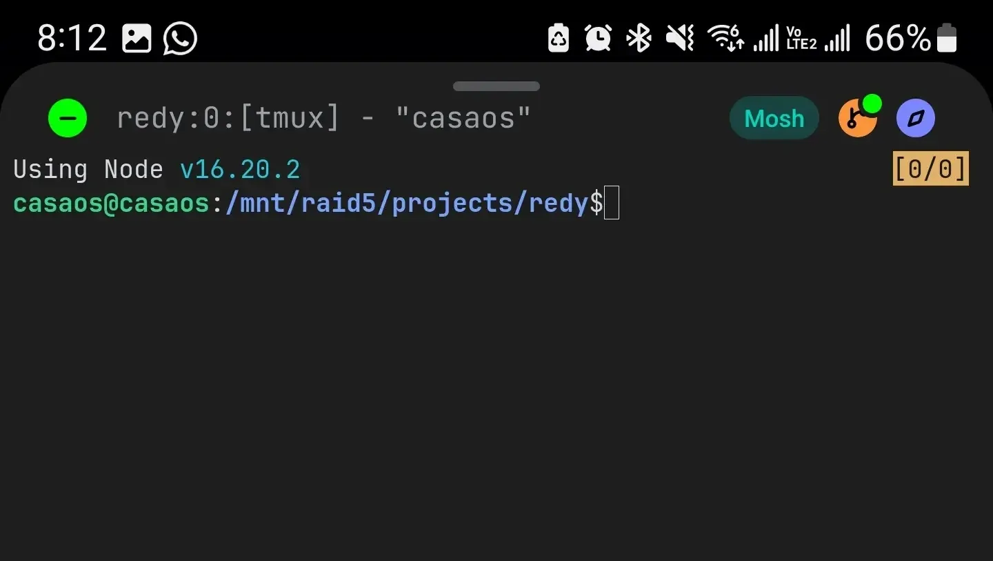 Sesión de tmux en Moshi con el ícono de diff en naranja indicando cambios pendientes en Git